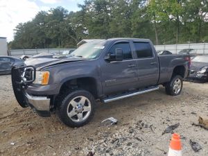 GMC Sierra K2500 SLT 6.6L 8 2011