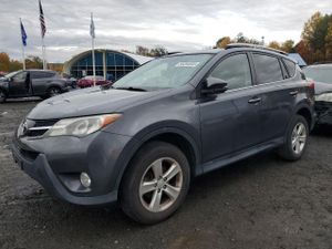 Toyota Rav4 XLE 2.5L 4 2014
