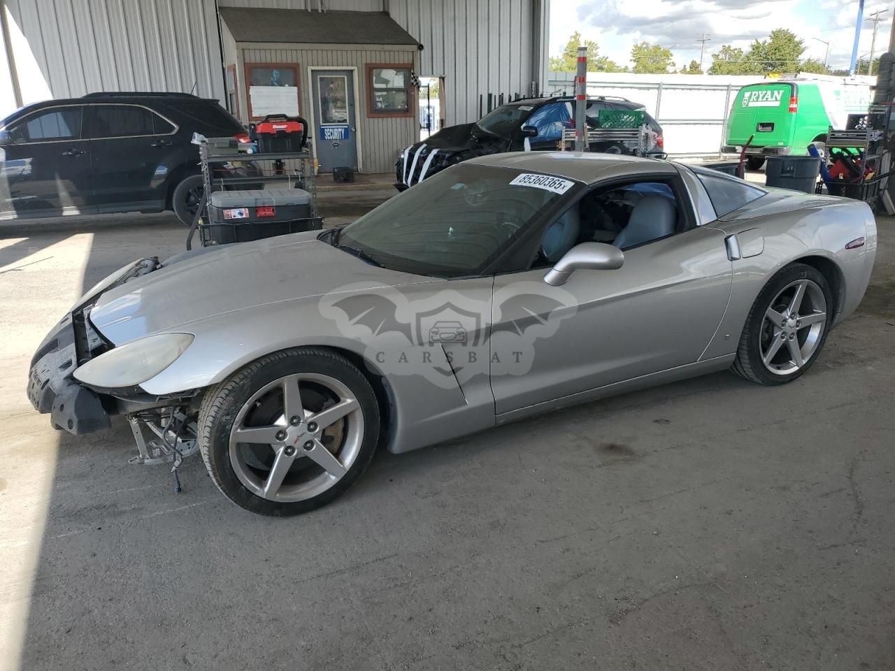 Chevrolet Corvette 6.0L 8 2005