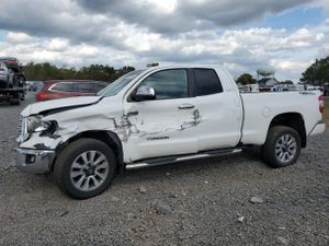 Toyota Tundra DOUBLE CAB LIMITED 5.7L 8 2015