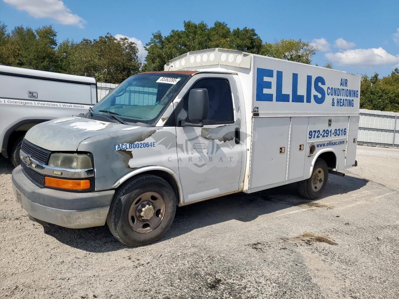 Chevrolet Express 6.0L 8 2010