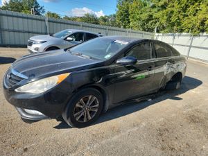 Hyundai Sonata GLS 2.4L 4 2013