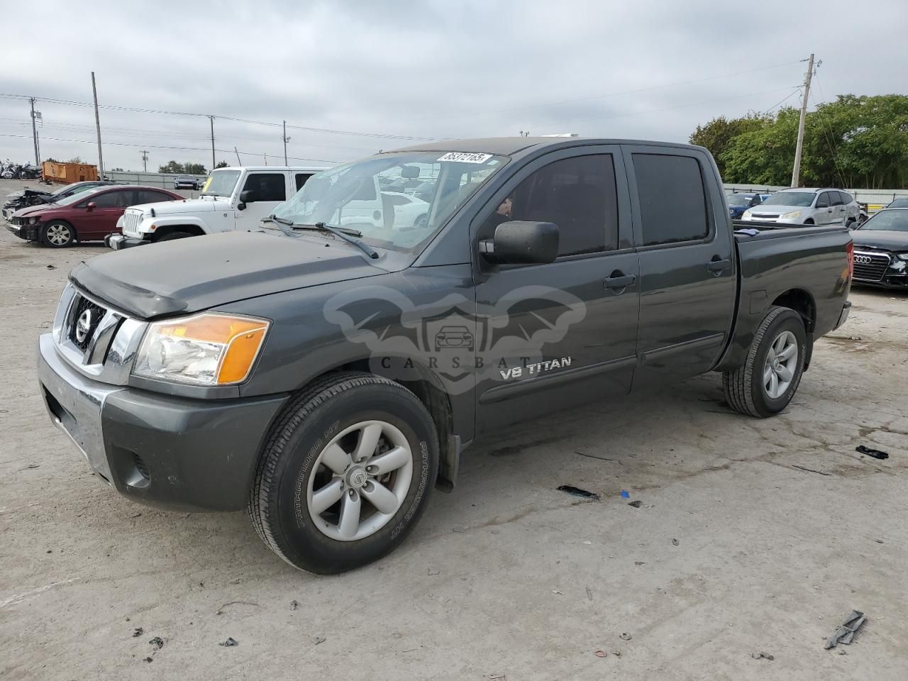 Nissan Titan S 5.6L 8 2011