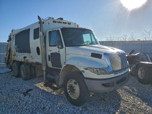International DuraStar / 4000 4400 7.6L 6 2011