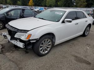 Chrysler 300C 5.7L 8 2011