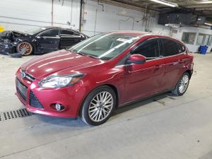 Ford Focus TITANIUM 2.0L 4 2013