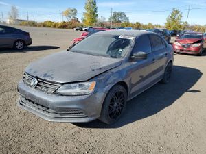 Volkswagen Jetta BASE 2 L 4 2015
