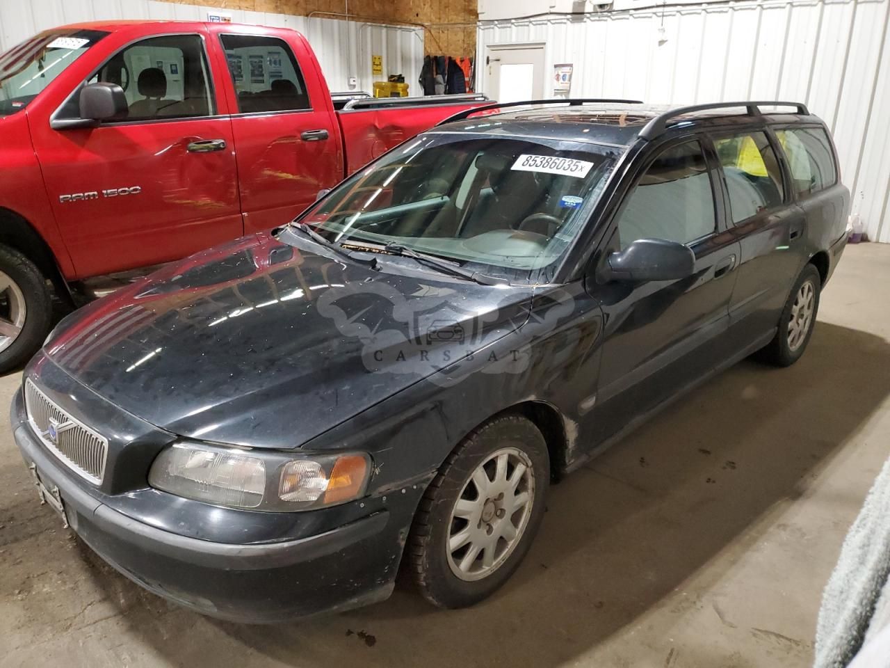 Volvo V70 2.4L 5 2003