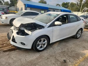 Ford Focus SE 2.0L 4 2014