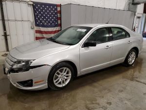 Ford Fusion S 2.5L 4 2010