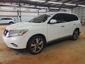 Nissan Pathfinder S 3.5L 6 2014