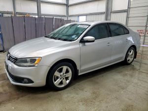Volkswagen Jetta TDI 2.0L 4 2012