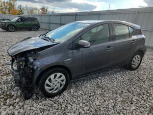 Toyota Prius 1.5L 4 2015