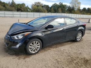 Hyundai Elantra SE 1.8L 4 2015