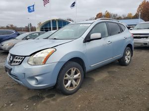 Nissan Rogue S 2.5L 4 2011