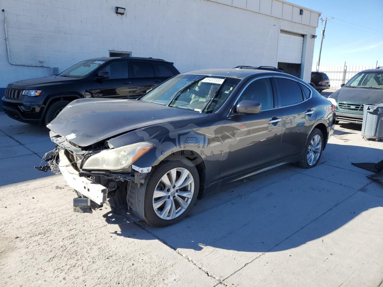 Infiniti M56 X 5.6L 8 2011