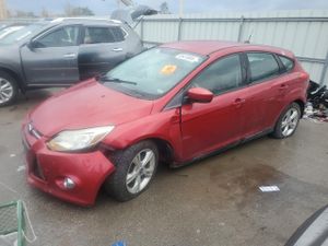 Ford Focus SE 2.0L 4 2012