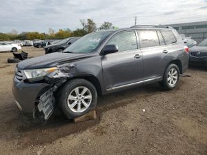 Toyota Highlander BASE 3.5L 6 2011