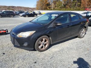 Ford Focus SE 2.0L 4 2014