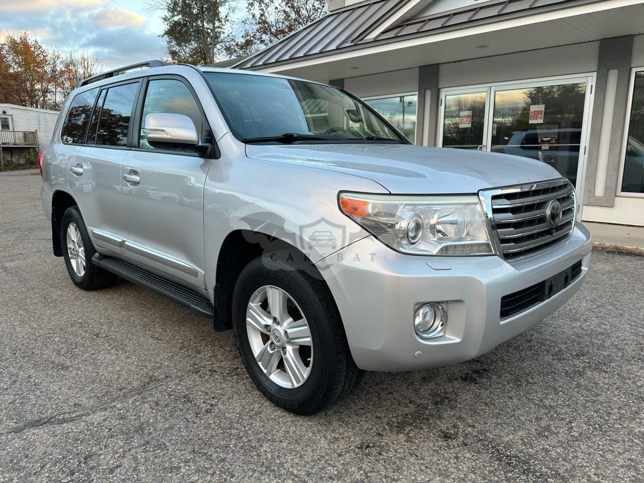Toyota Land Cruiser 5.7L 8 2013