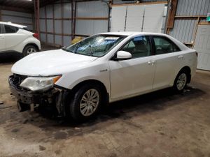 Toyota Camry HYBRID 2.5L 4 2014