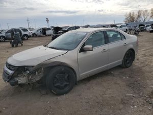 Ford Fusion SE 2.5L 4 2010