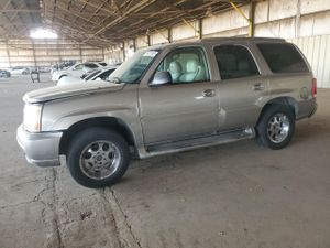 Cadillac Escalade LUXURY 6.0L 8 2002