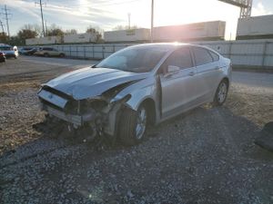 Ford Fusion SE 1.5L 4 2015