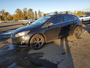 Ford Focus TITANIUM 2.0L 4 2012