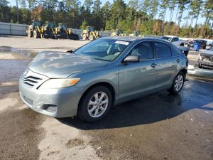 Toyota Camry BASE 2.5L 4 2011