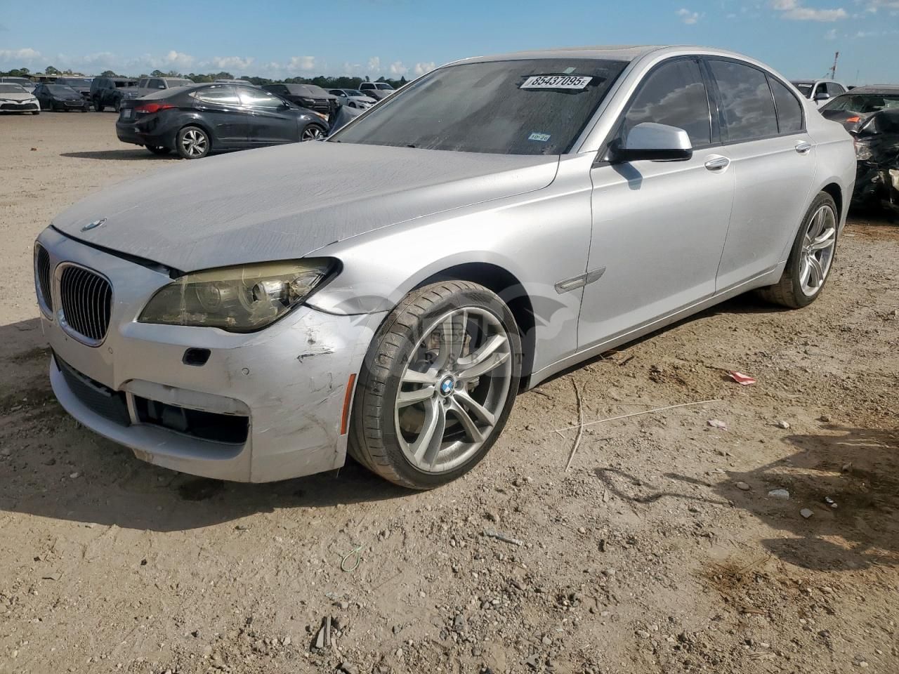 BMW 7 Series I 4.4L 8 2012
