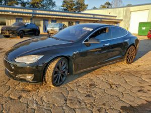 Tesla Model S 2014