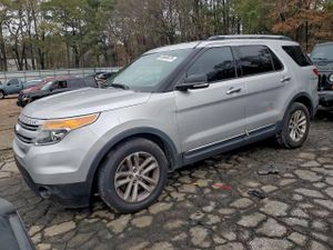 Ford Explorer XLT 3.5L 6 2013