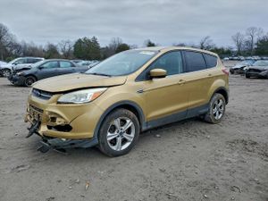 Ford Escape SE 1.6L 4 2015