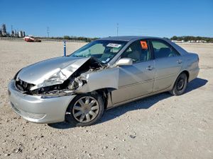 Toyota Camry LE 2.4L 4 2005