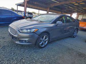 Ford Fusion SE 1.6L 4 2013