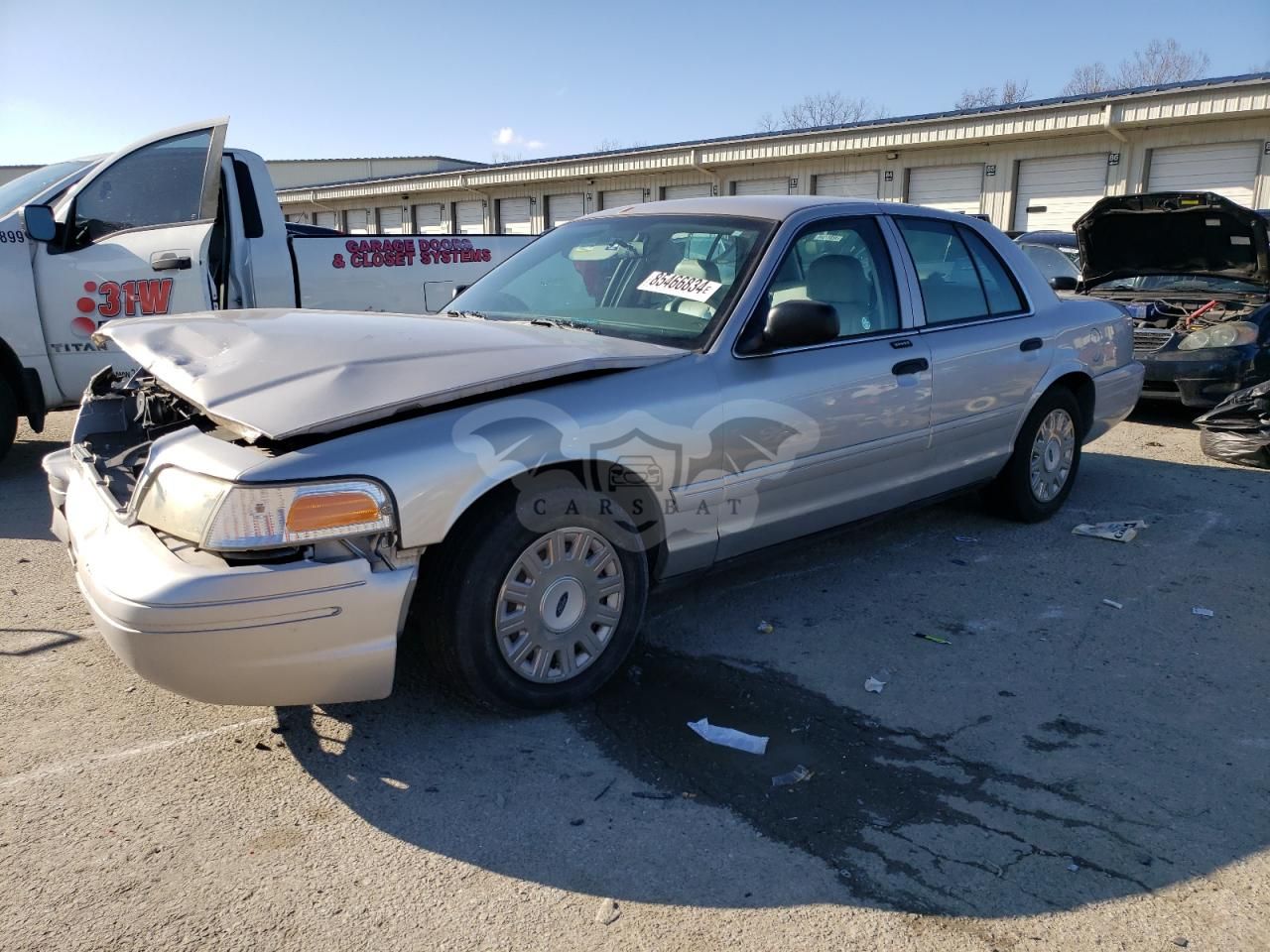 Ford Crown 4.6L 8 2005