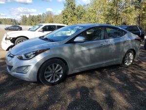 Hyundai Elantra SE 1.8L 4 2014