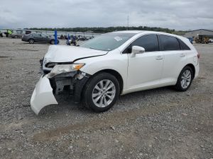 Toyota Venza LE 2.7L 4 2015