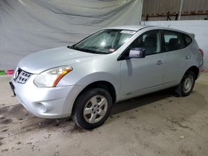 Nissan Rogue S 2.5L 4 2013