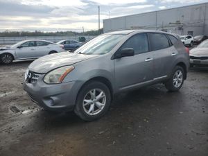 Nissan Rogue S 2.5L 4 2011