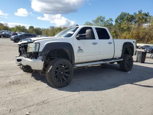 GMC Sierra K2500 SLE 6.6L 8 2013