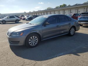 Volkswagen Passat S 2.5L 5 2012