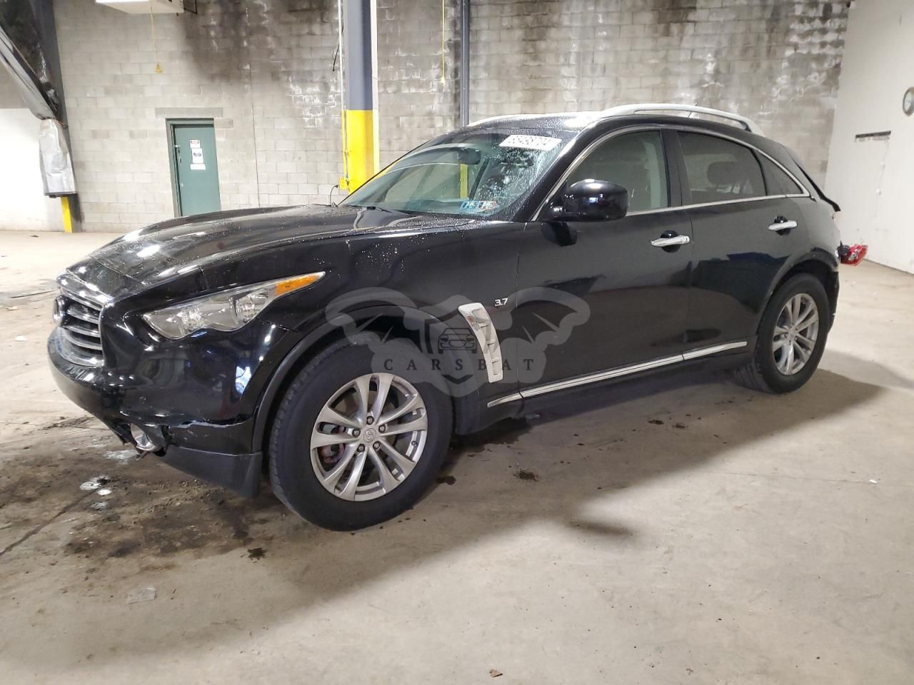 Infiniti QX70 3.7L 6 2015