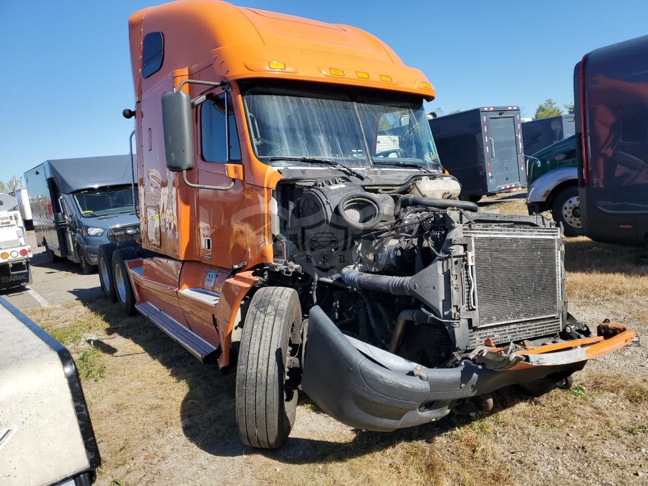 Freightliner Columbia COLUMBIA 12.7L 6 2011