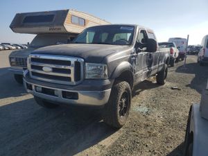Ford F-350 SRW SUPER DUTY 6.0L 8 2005