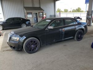 Chrysler 300C 5.7L 8 2013
