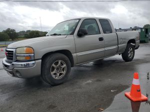 GMC Sierra C1500 5.3L 8 2003