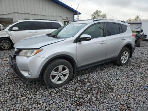 Toyota Rav4 XLE 2.5L 4 2013