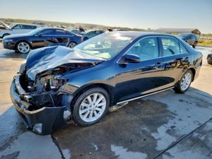 Toyota Camry BASE 2.5L 4 2012